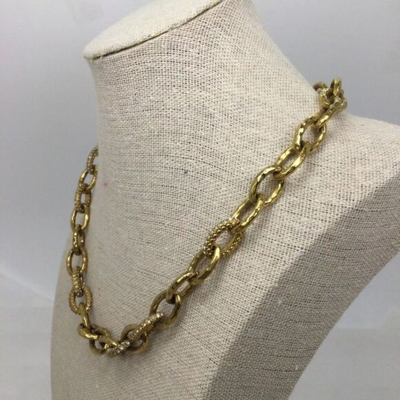 Stella & Dot Textured Oval Link Necklace 16" - Picture 2 of 6